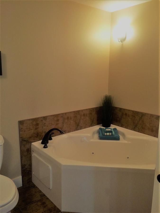 Copperhorn Apartman Radium Hot Springs Kültér fotó